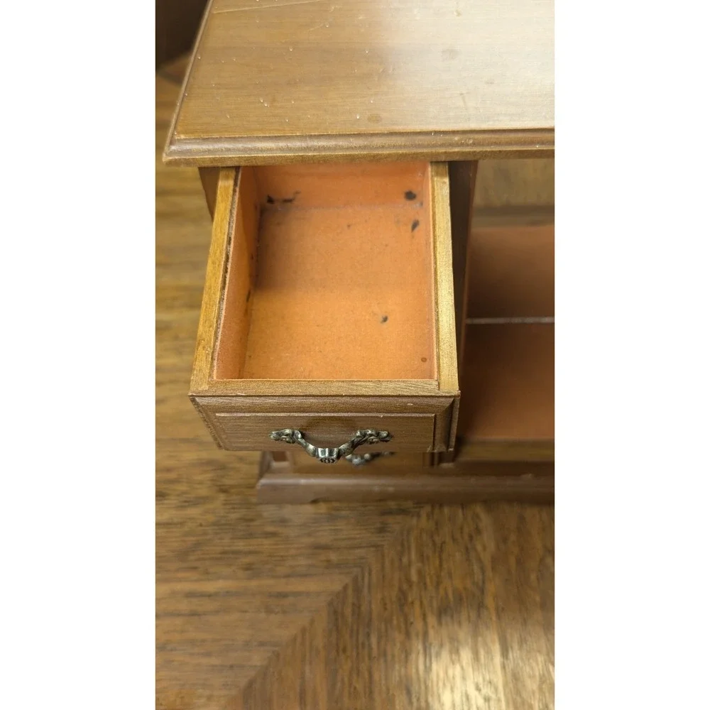 MELE jewelry box vintage